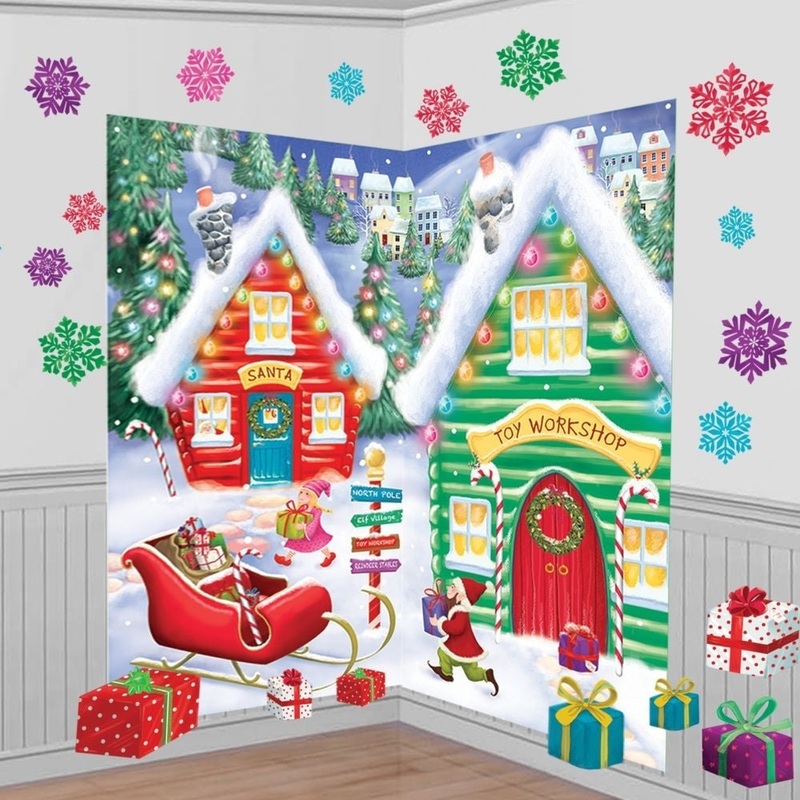 North Pole Mega Value Scene Setters Wall Decorating Kit