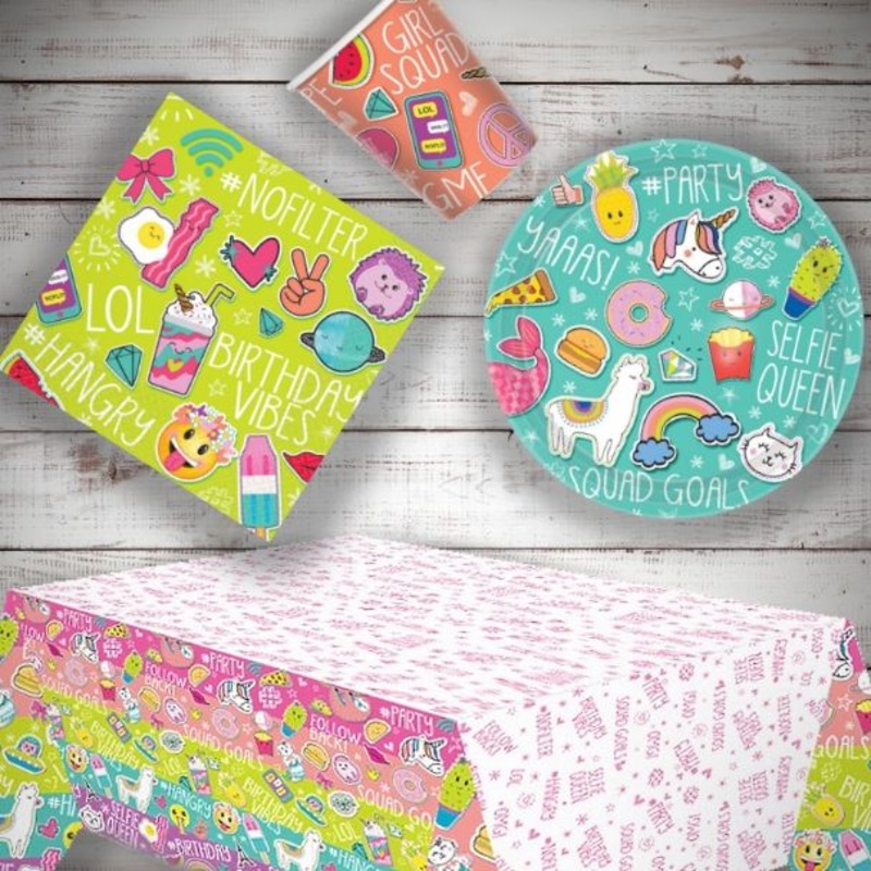 Selfie Celebration Party Pack: Tableware Party Kit