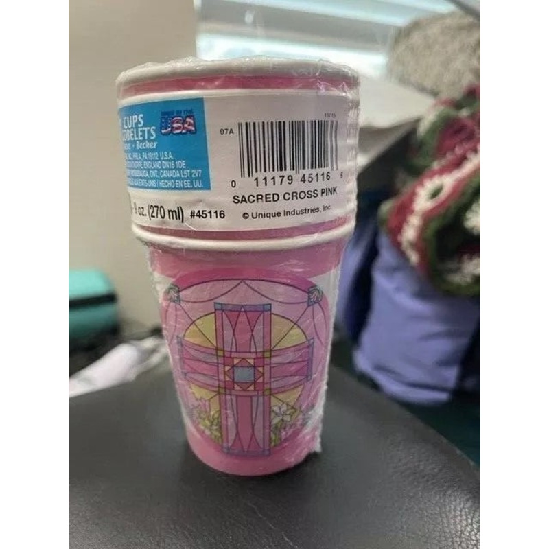 Sacred Cross Pink 8 x 270ml (9oz) Paper Cups