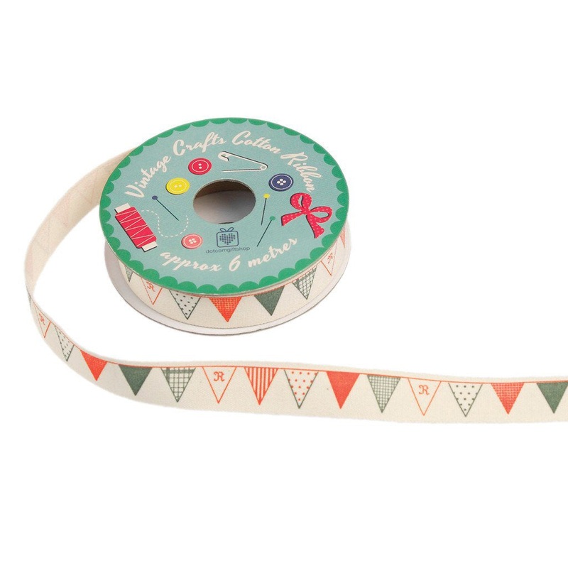 Vintage Crafts Ribbon Bunting