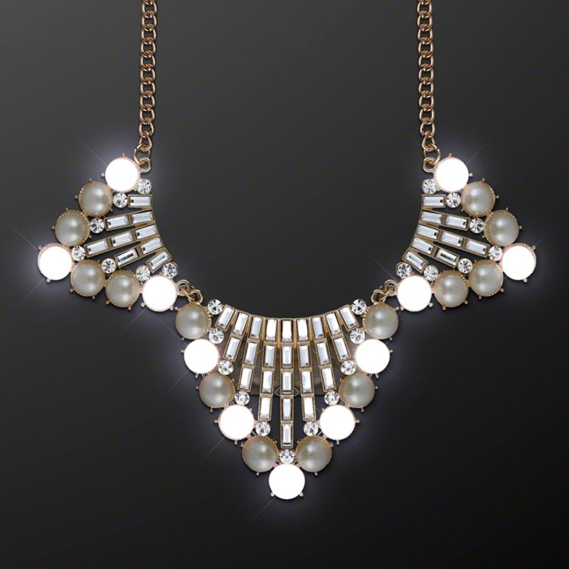 Vintage Style Luxury Light Up Necklace